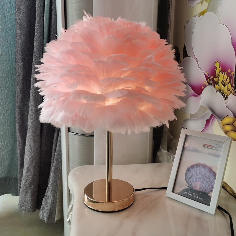 Feather Table Lamp